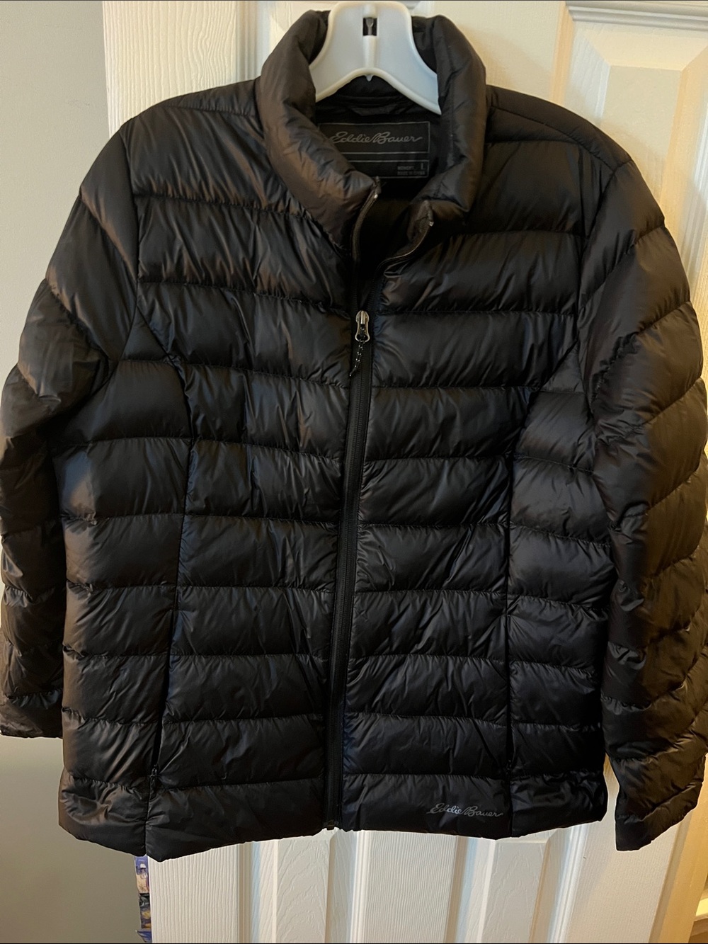 Eddie Bauer Women’s CirrusLite Black Quilted Puffer Jacket; Size Large